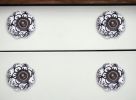 1.5" X 1.5" X 1.5" White Black And Gold  Knobs 12 Pack