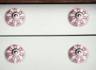 1.5" X 1.5" X 1.5" White Pink And Burgundy  Knobs 12 Pack