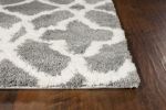 5' X 8' Grey Ivory Machine Woven Ogee Indoor Area Rug